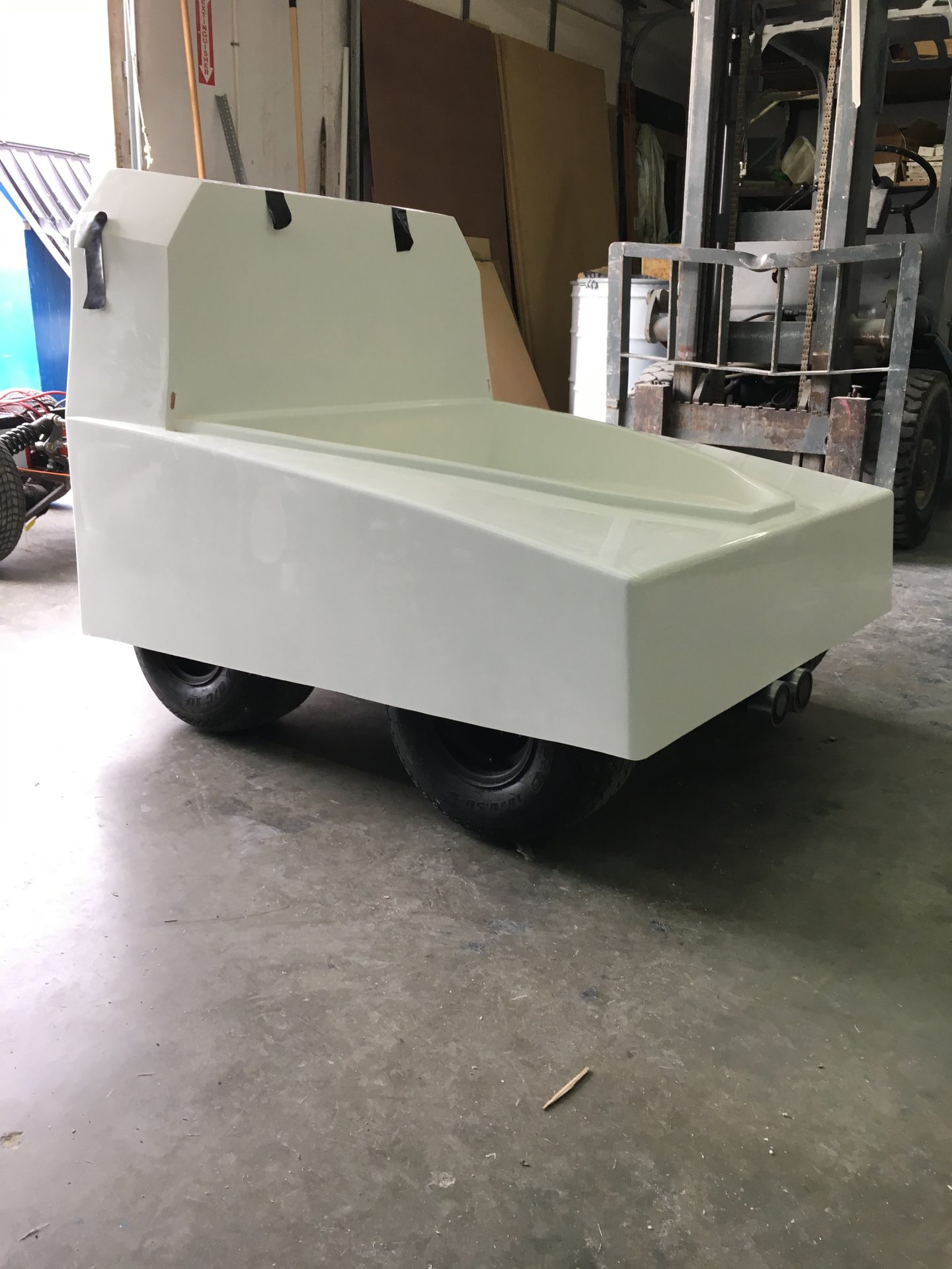 Completed rover cart with wheels